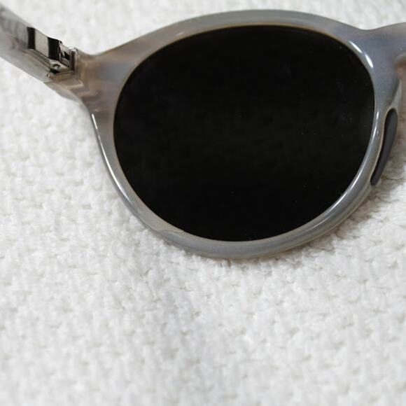 MAUI JIM | Pineapple Brown Grey Striped Acetate Sunglasses Polarized MJ 784-14D main image 9